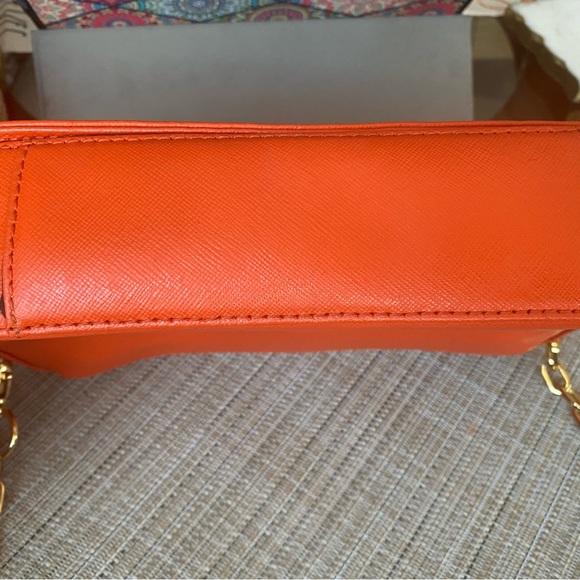 Tory Burch Small bag - Picture 6 of 13